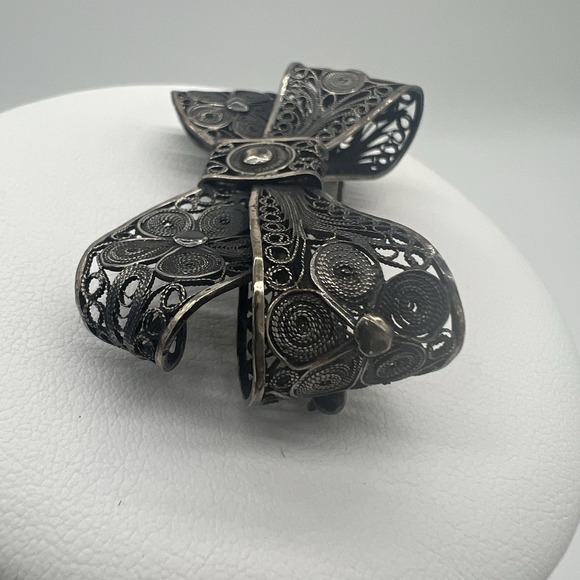 Vintage Sterling Silver 925 Bow Brooch Pin - Filigree Hand Crafted Design - Picture 3 of 7
